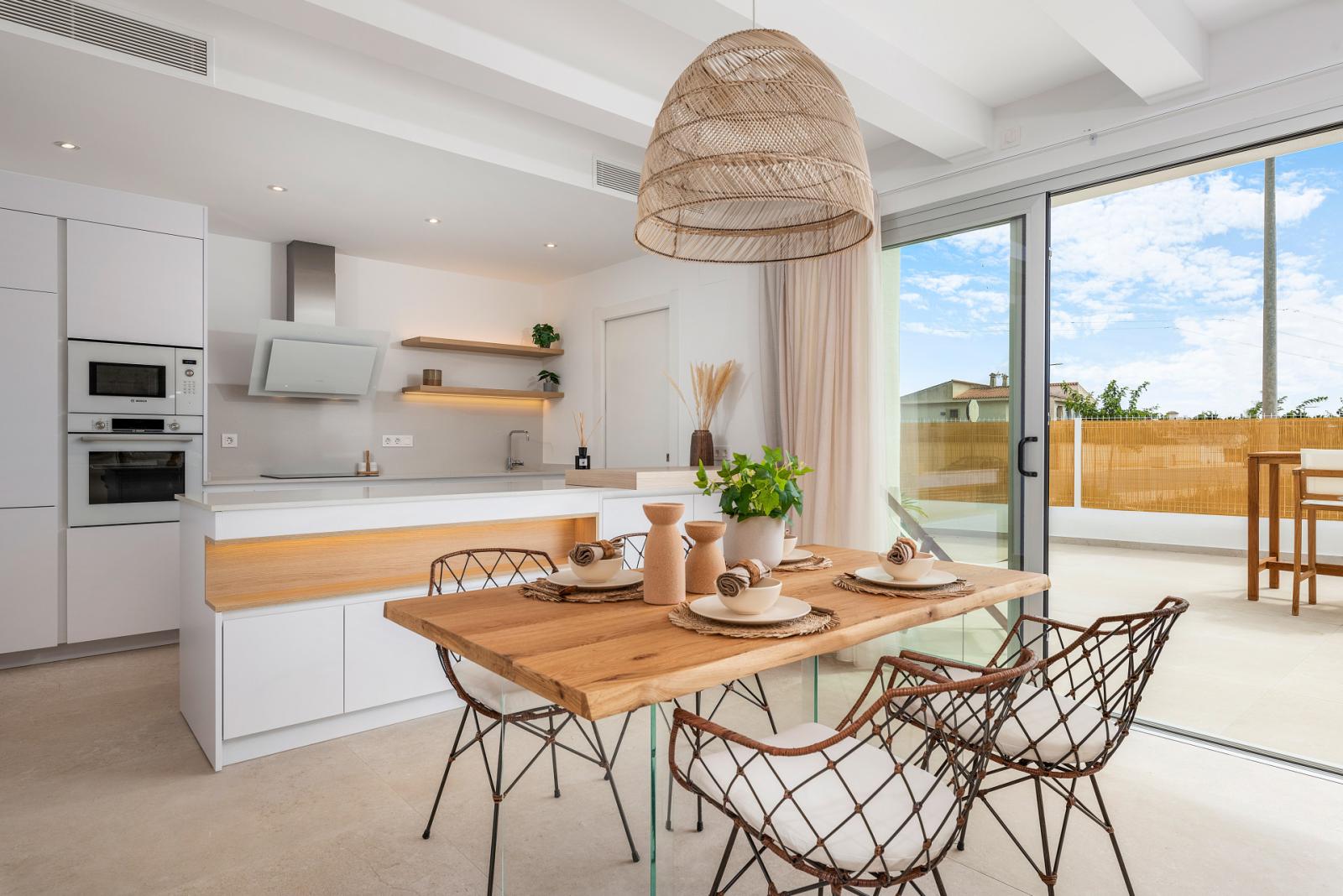 Villa for Sale in Los Alcázares