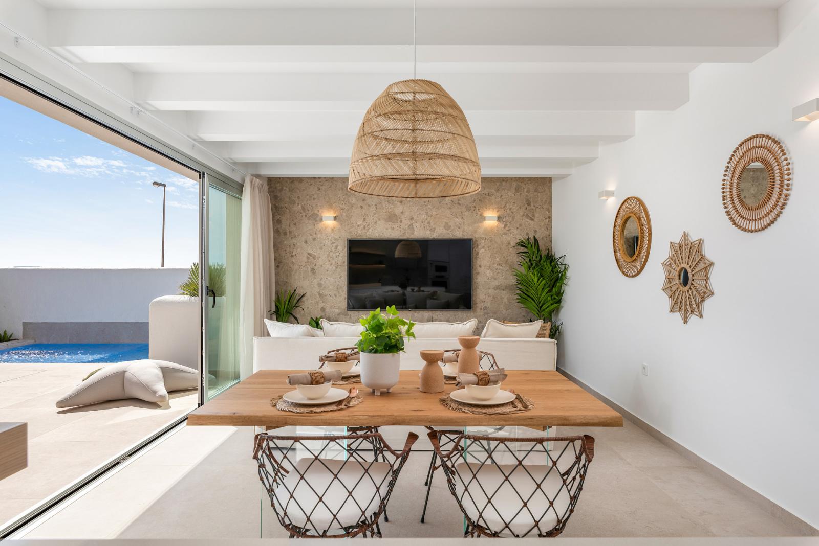 Villa for Sale in Los Alcázares