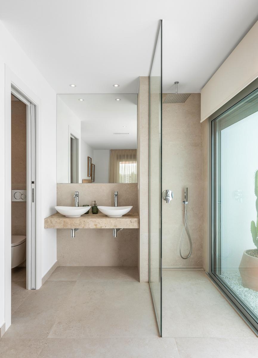 Villa for Sale in Los Alcázares