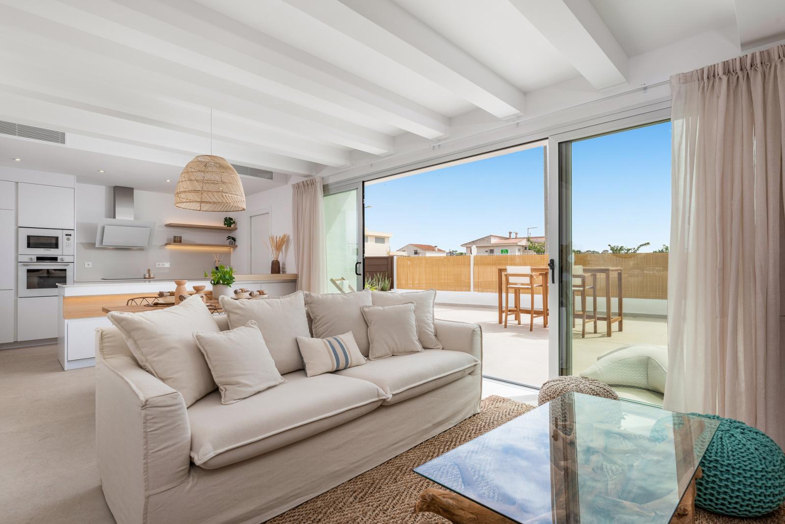 Villa for Sale in Los Alcázares