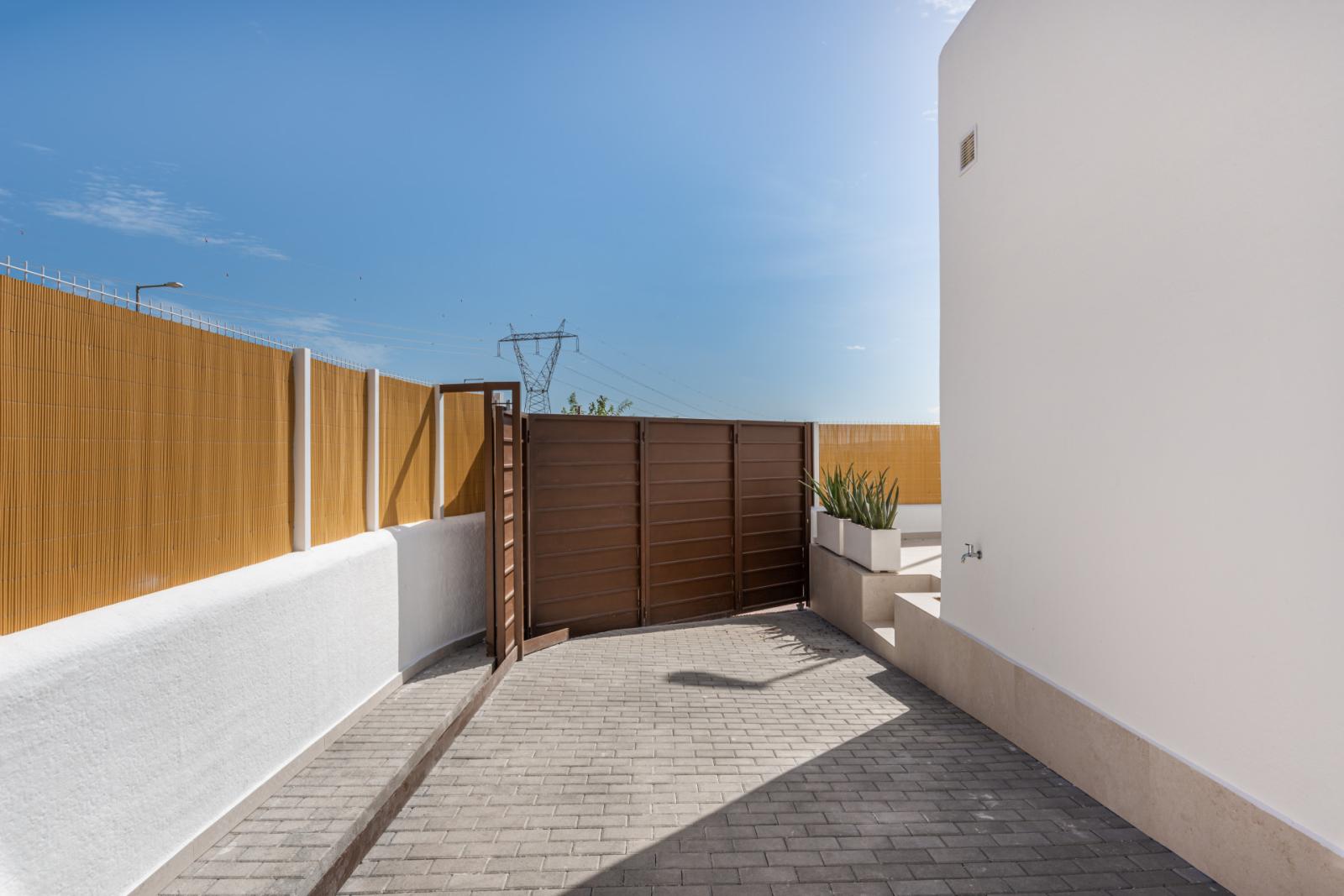 Villa for Sale in Los Alcázares