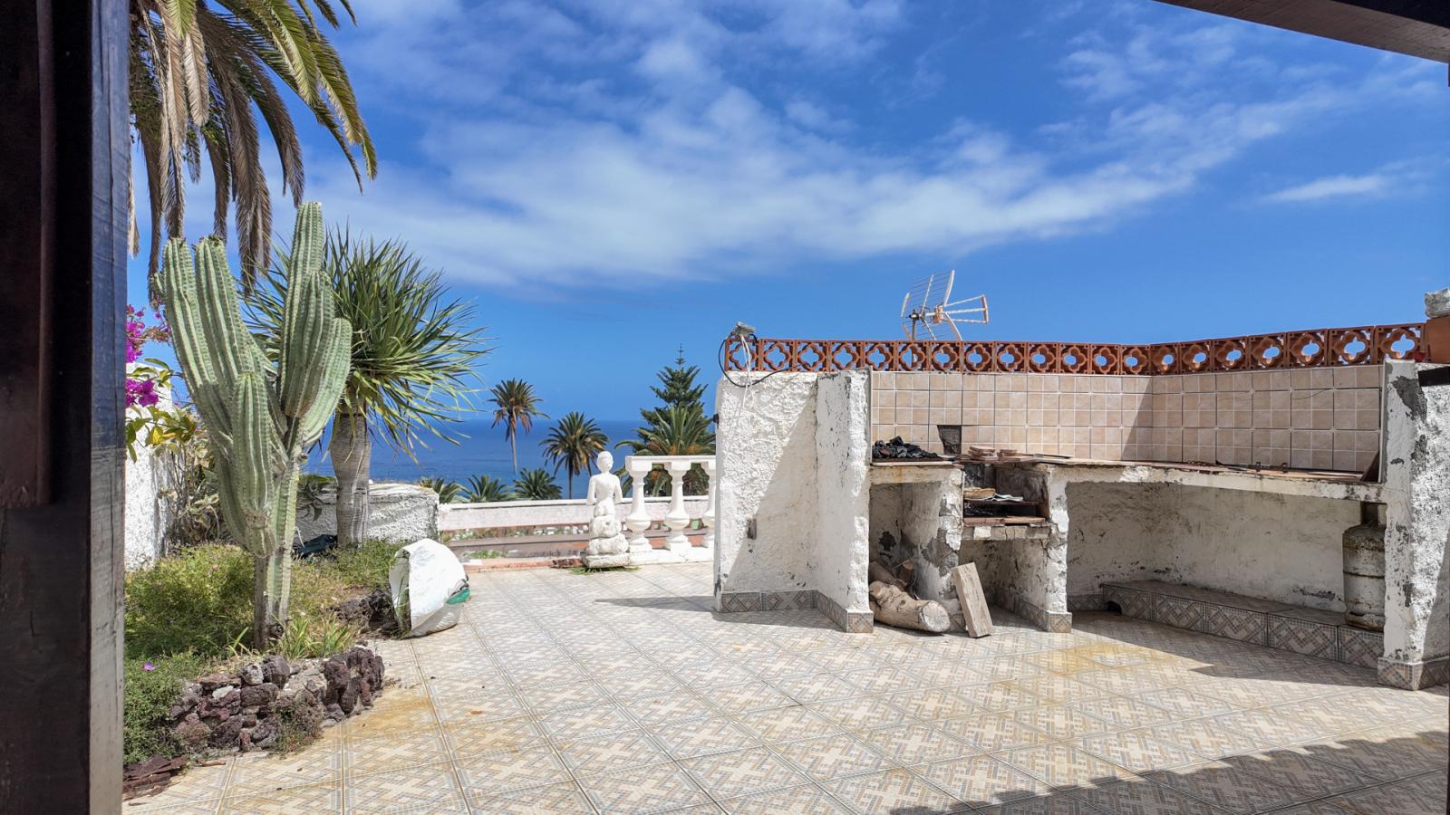 Chalet for Sale in Los Realejos