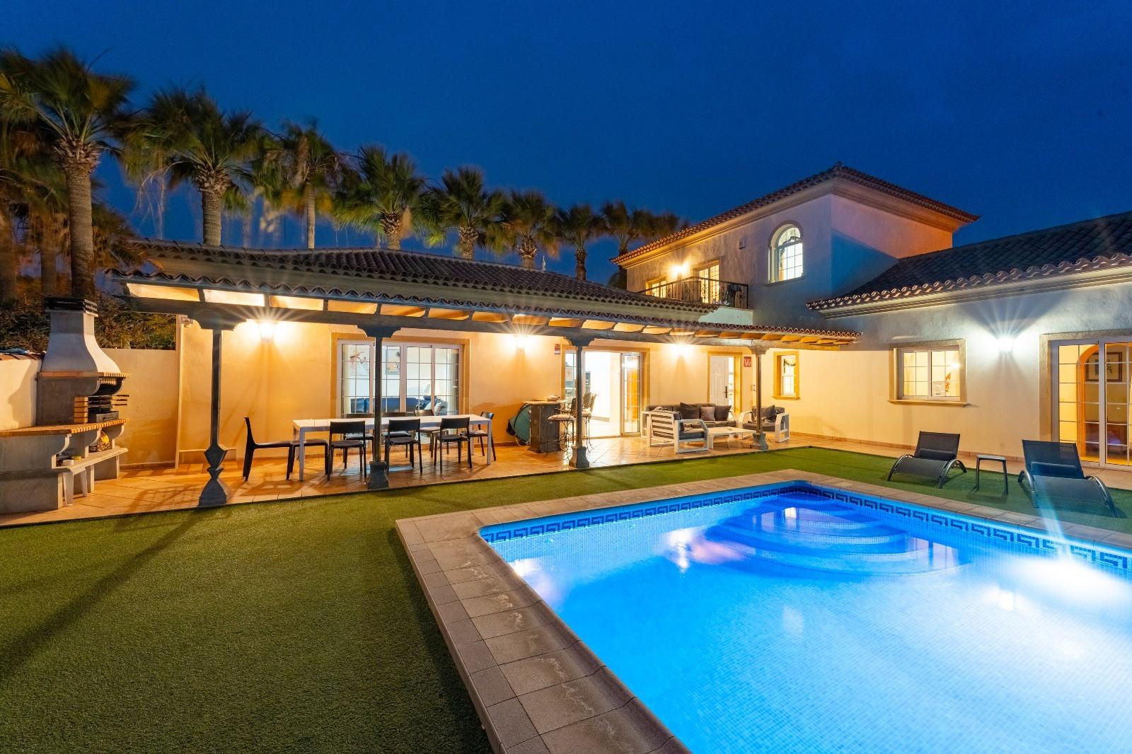 Villa for Sale in San Miguel de Abona