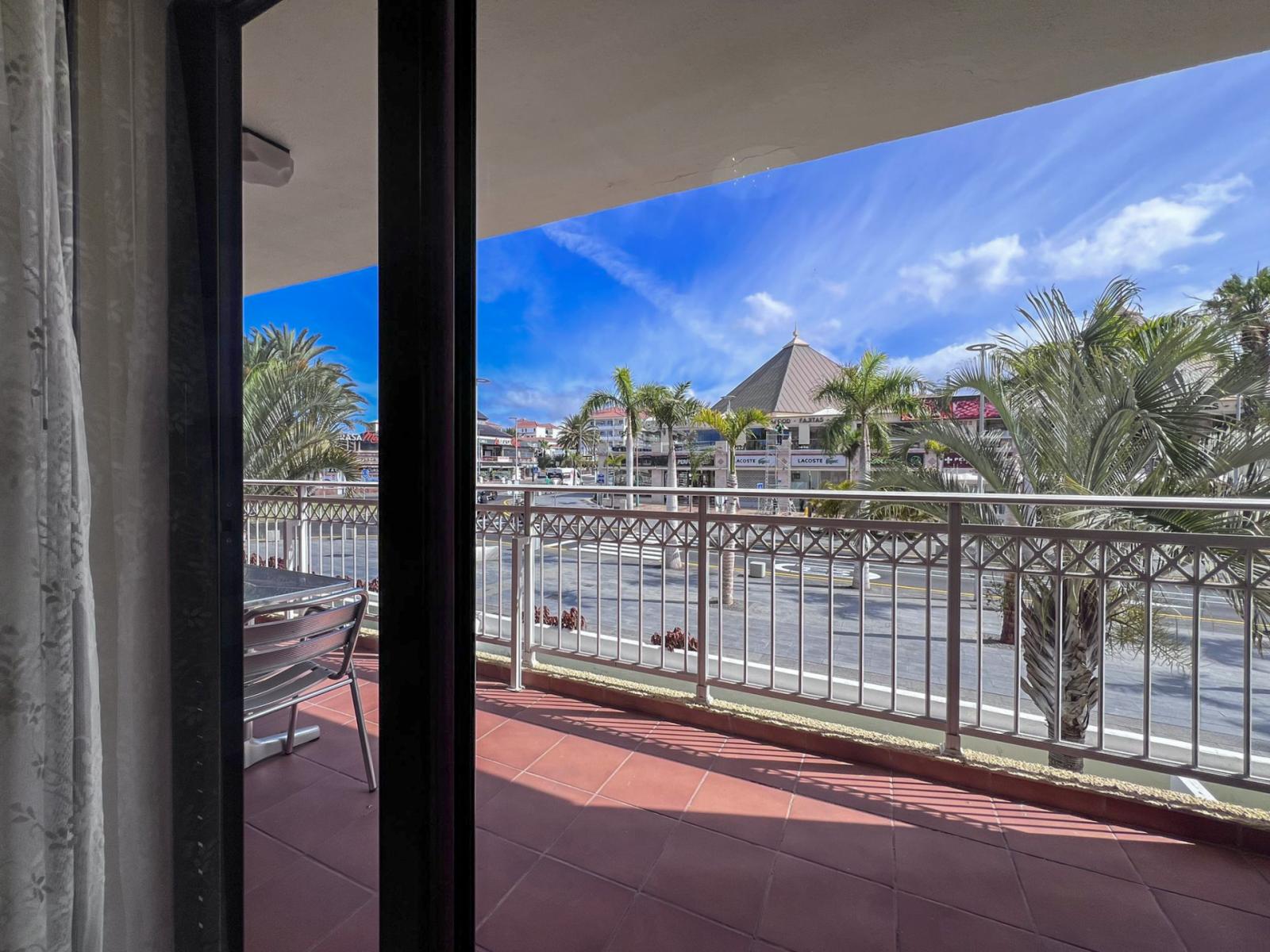 Apartment for Sale in Arona
