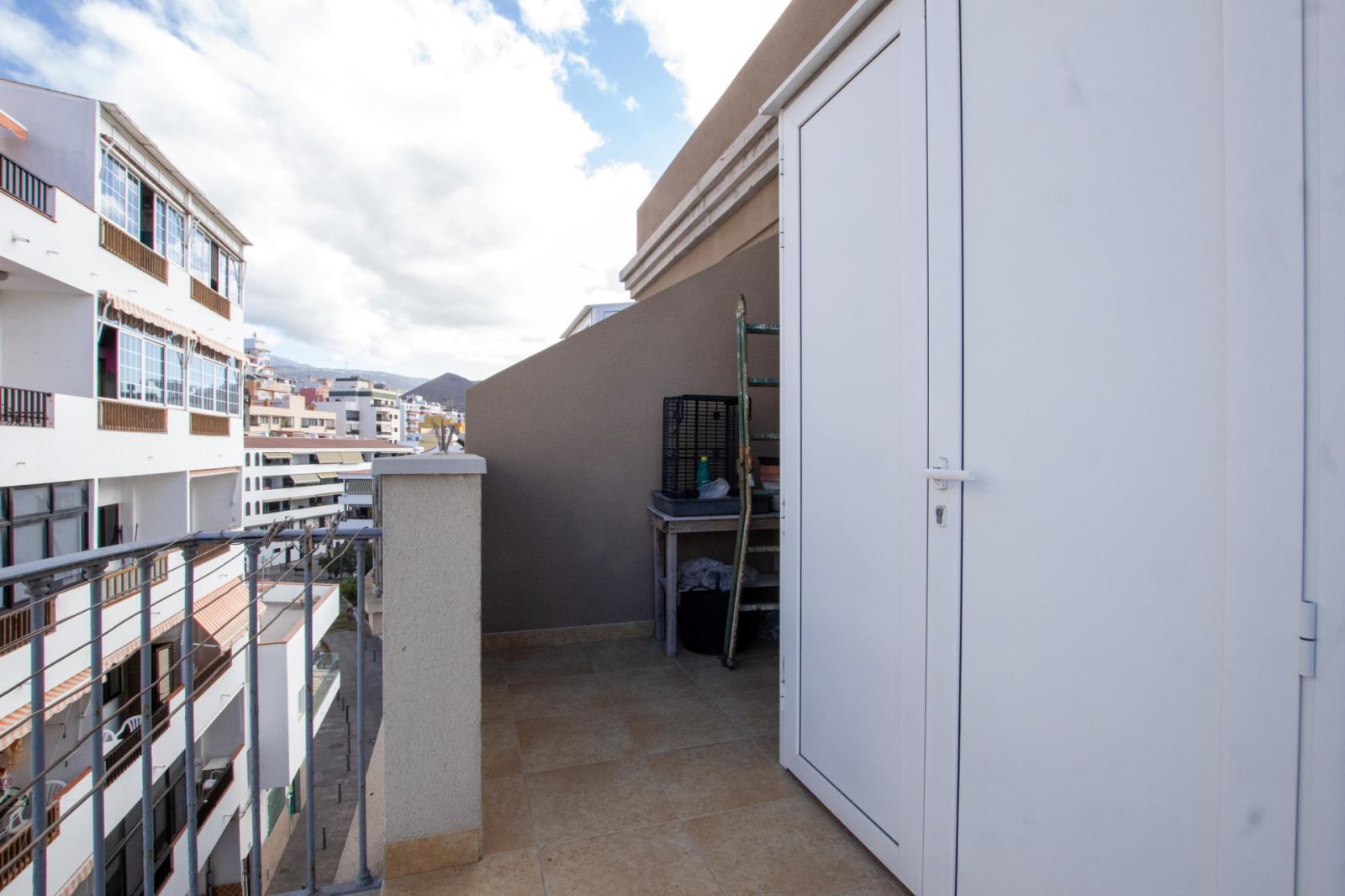 Penthouse for Sale in Arona