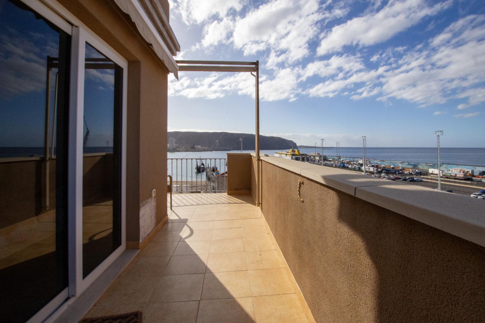 Penthouse for Sale in Arona