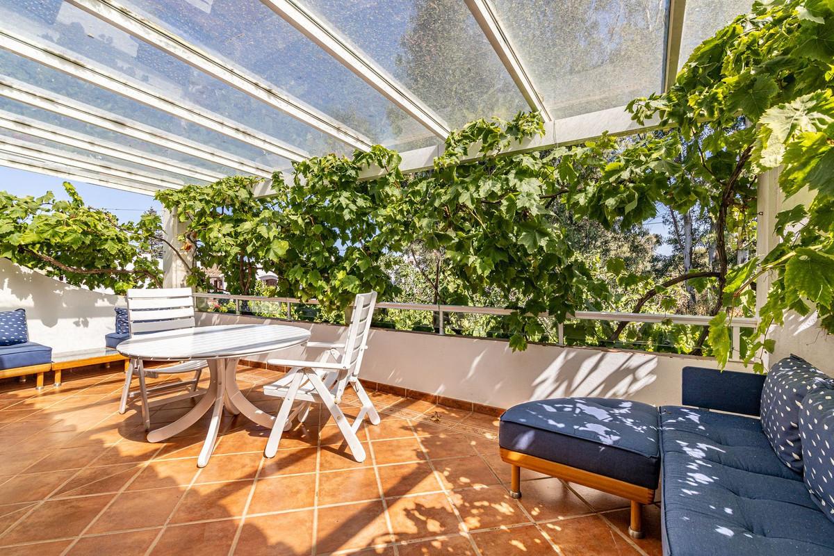 Villa for Sale in Estepona