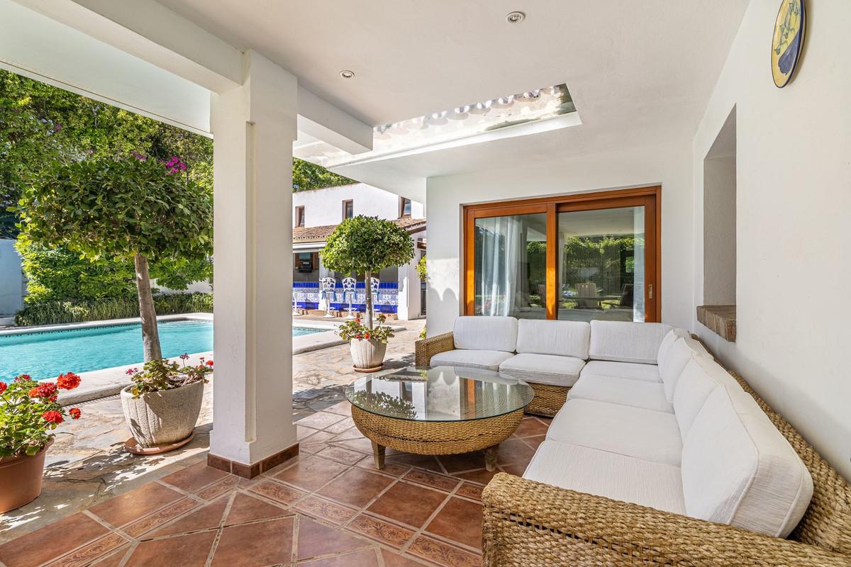 Villa for Sale in Estepona