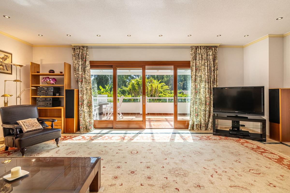 Villa for Sale in Estepona