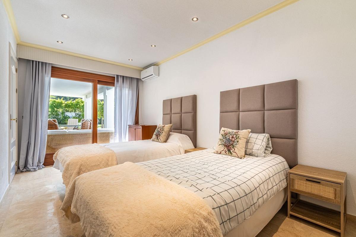 Villa for Sale in Estepona