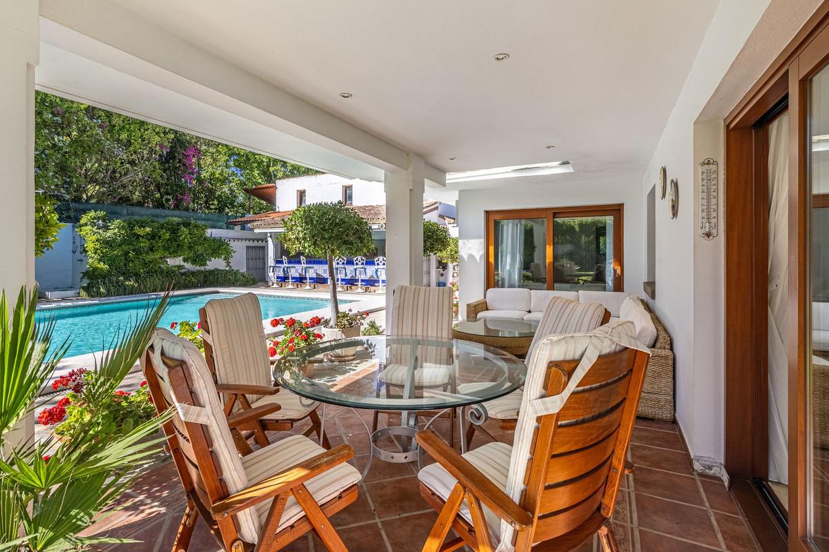 Villa for Sale in Estepona