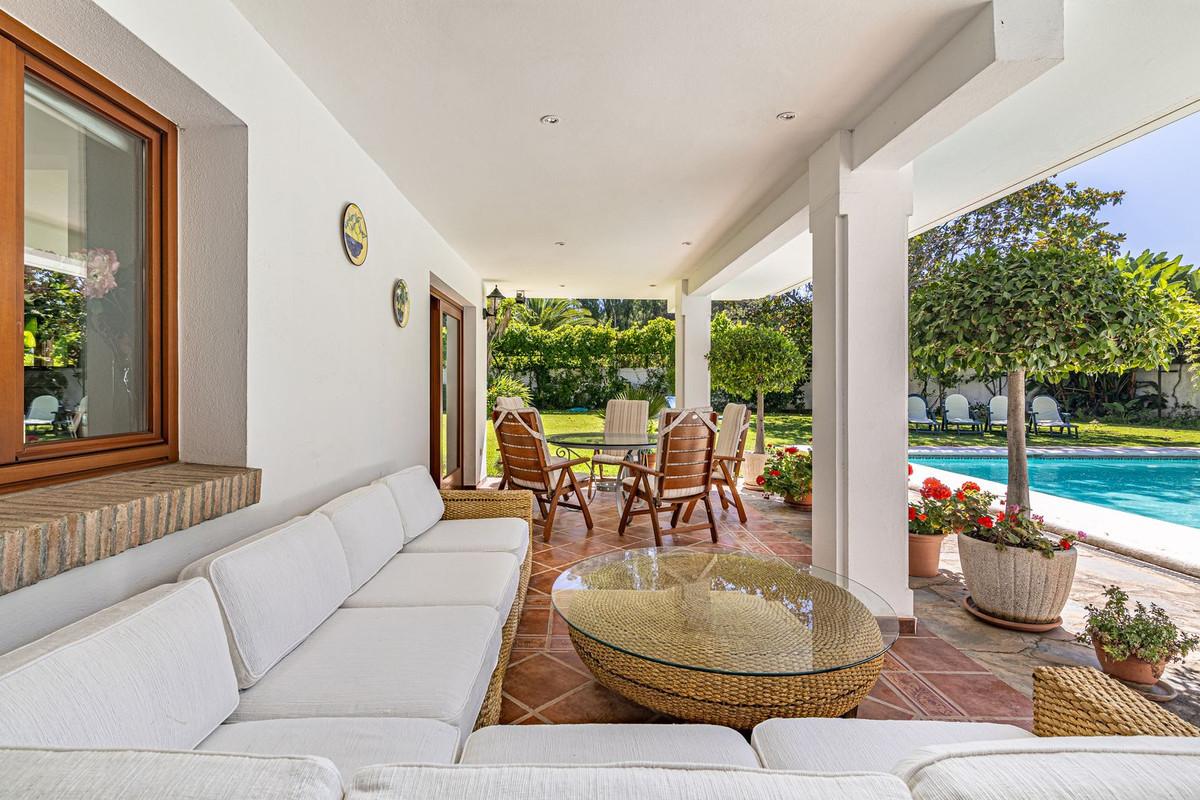 Villa for Sale in Estepona