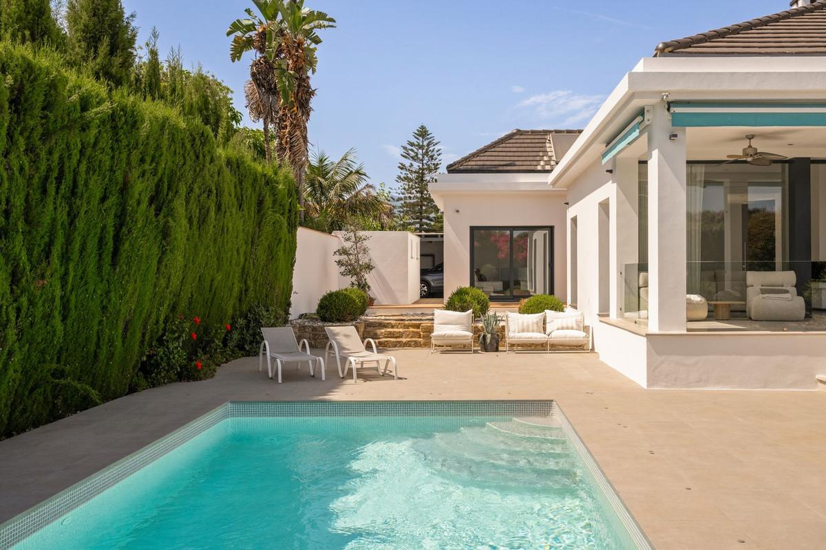 Villa for Sale in Estepona