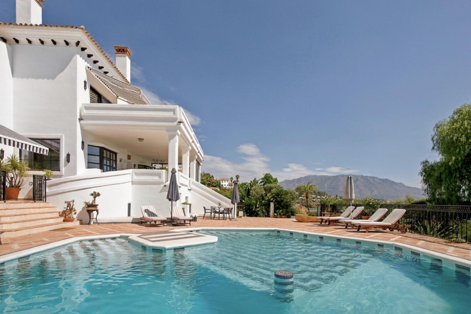Villa for Sale in Benahavís