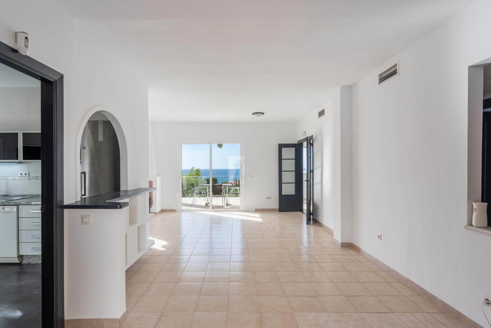 Villa for Sale in Benalmádena