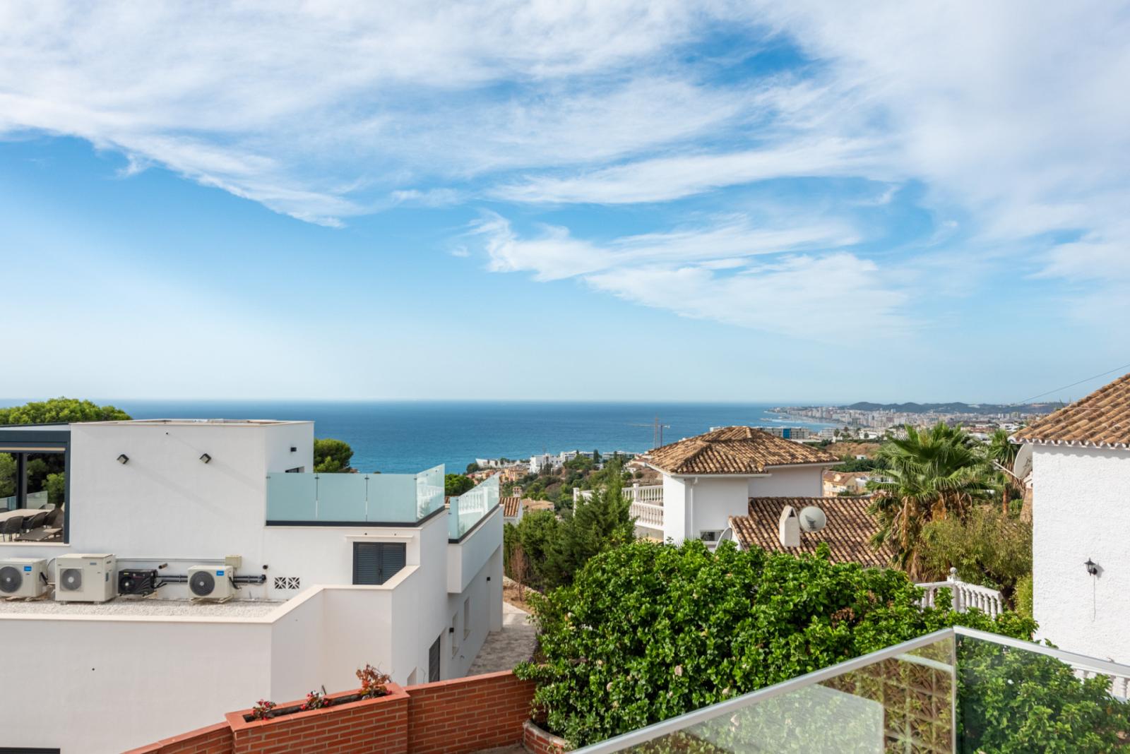 Villa for Sale in Benalmádena