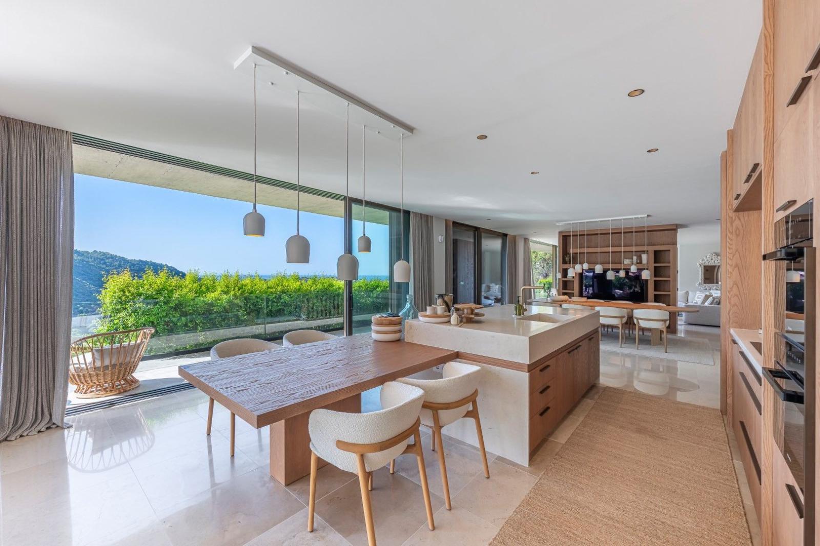 Villa for Sale in Benahavís