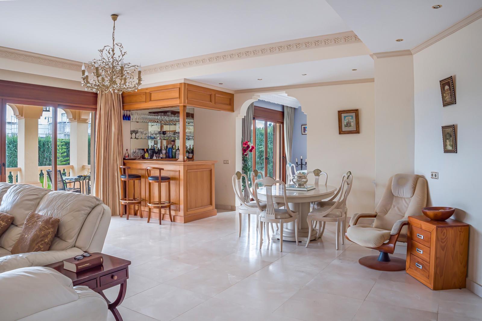 Villa for Sale in Benahavís