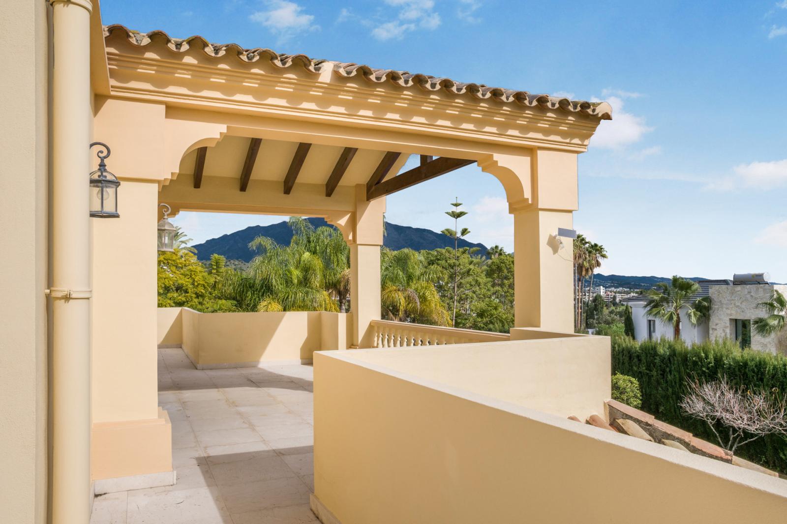 Villa for Sale in Benahavís