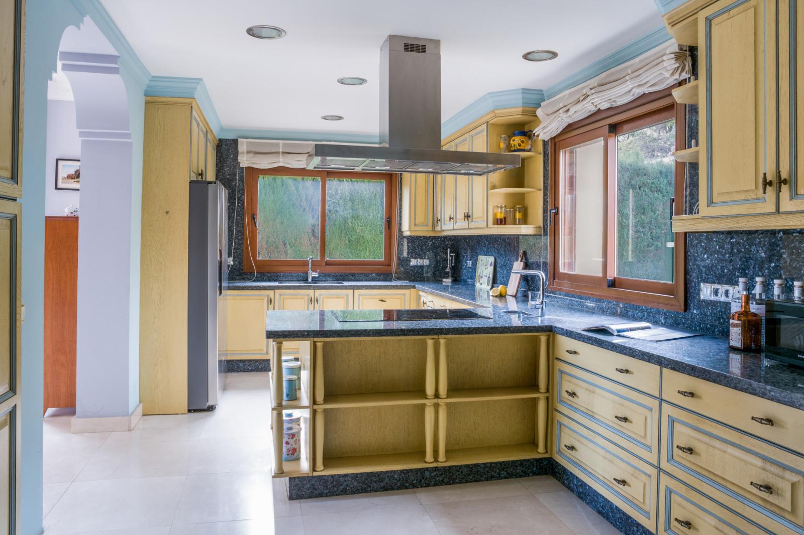 Villa for Sale in Benahavís