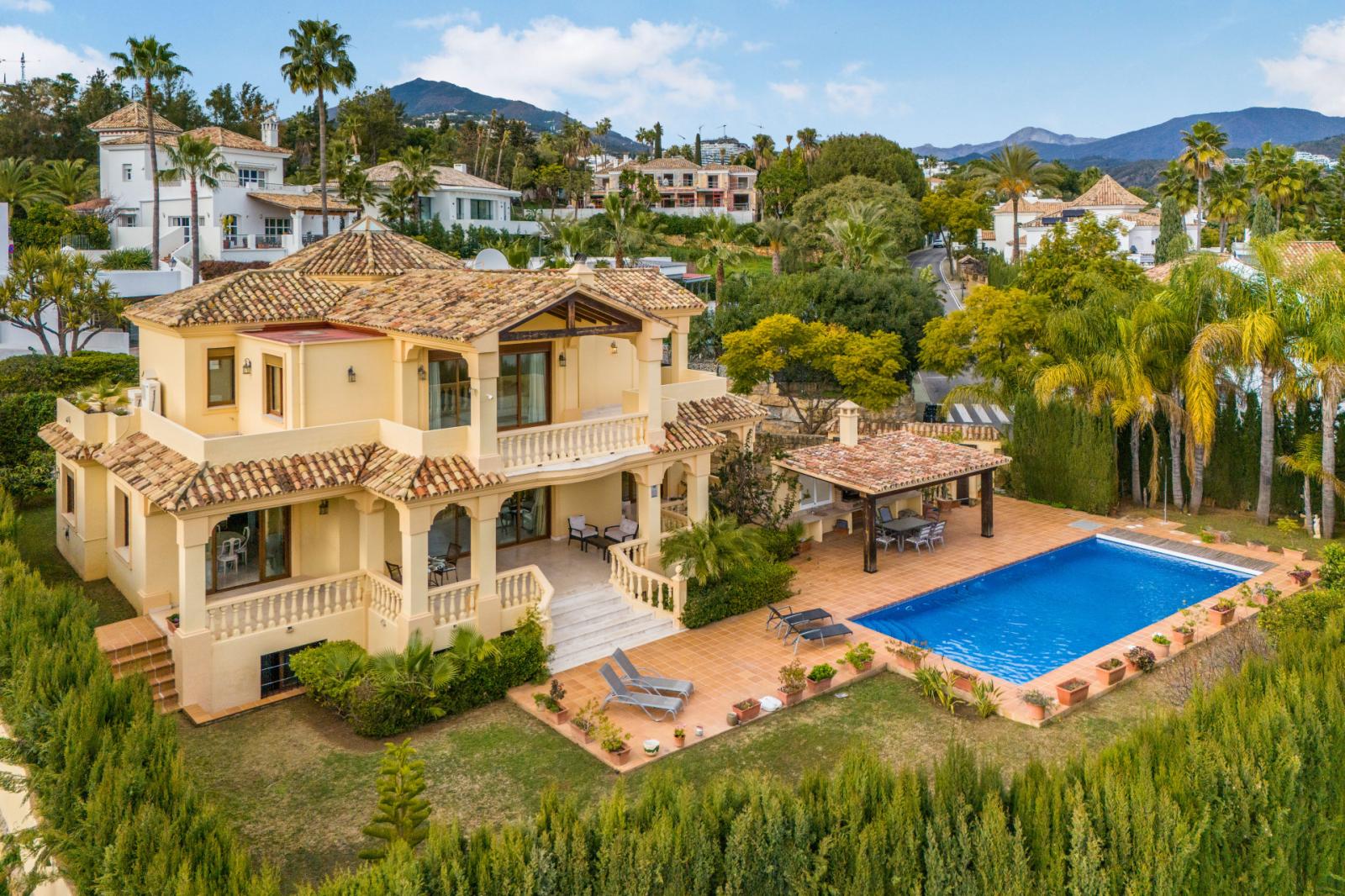 Villa for Sale in Benahavís
