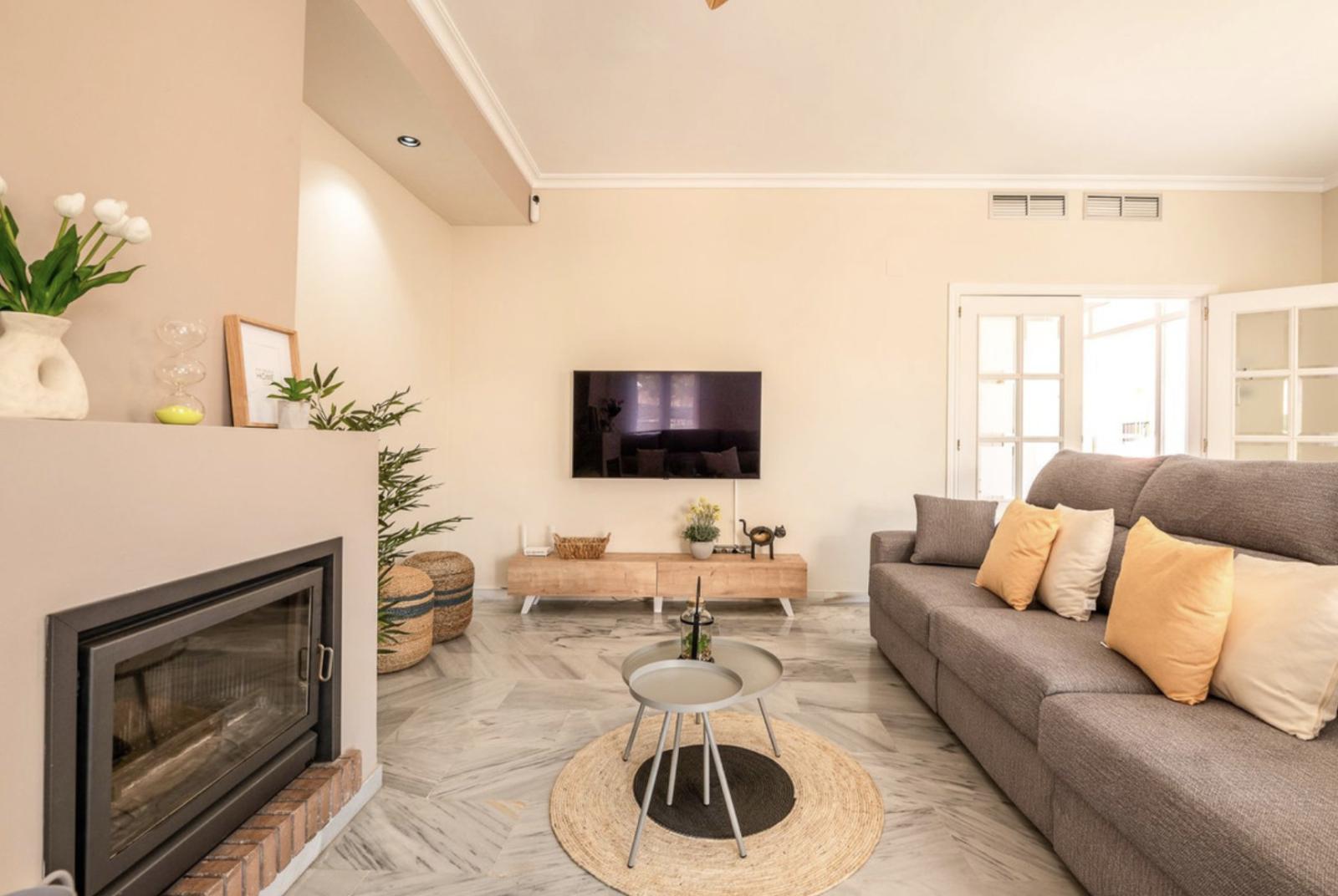 Semi-detached House for Sale in Marbella