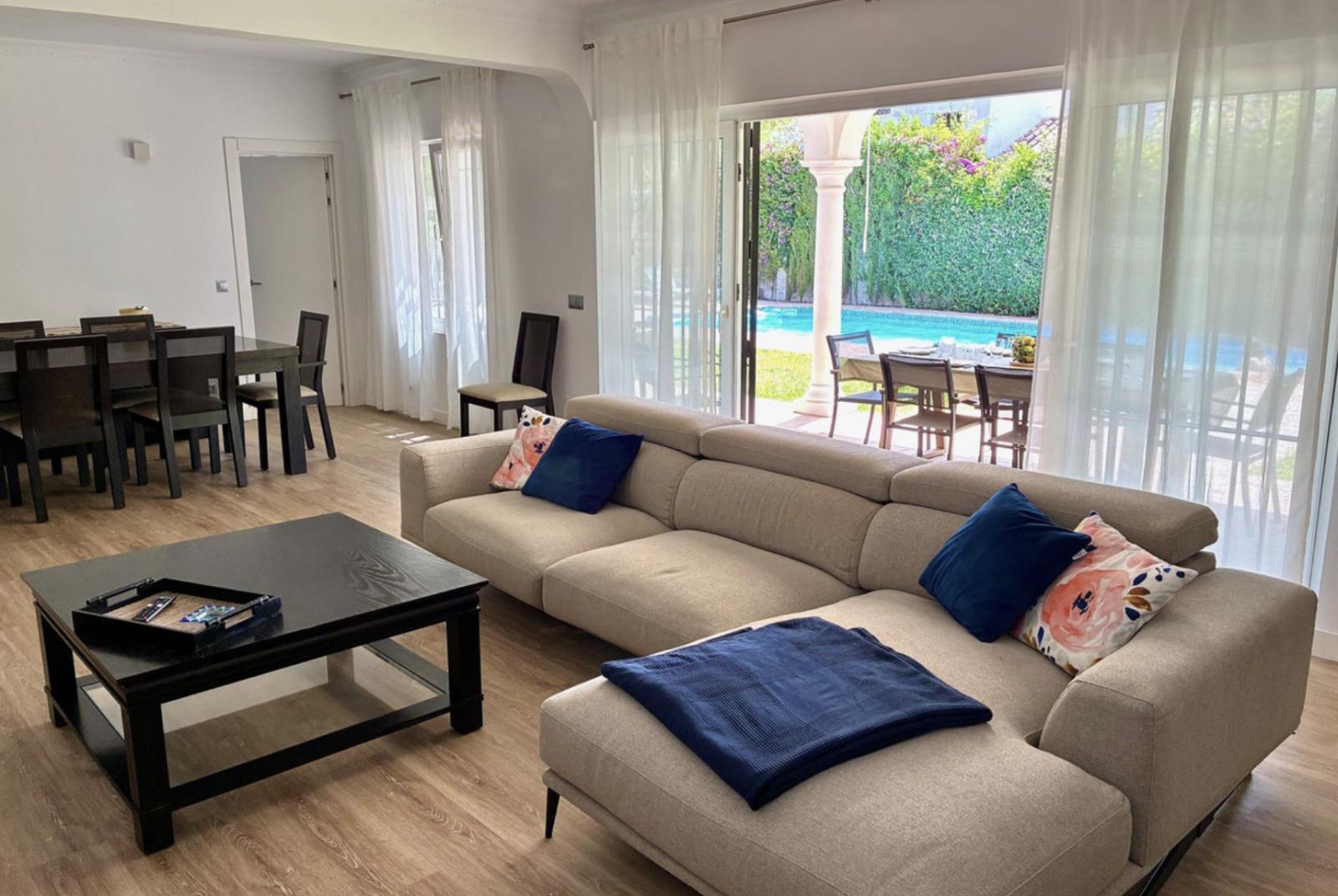 Villa en Venta en Estepona