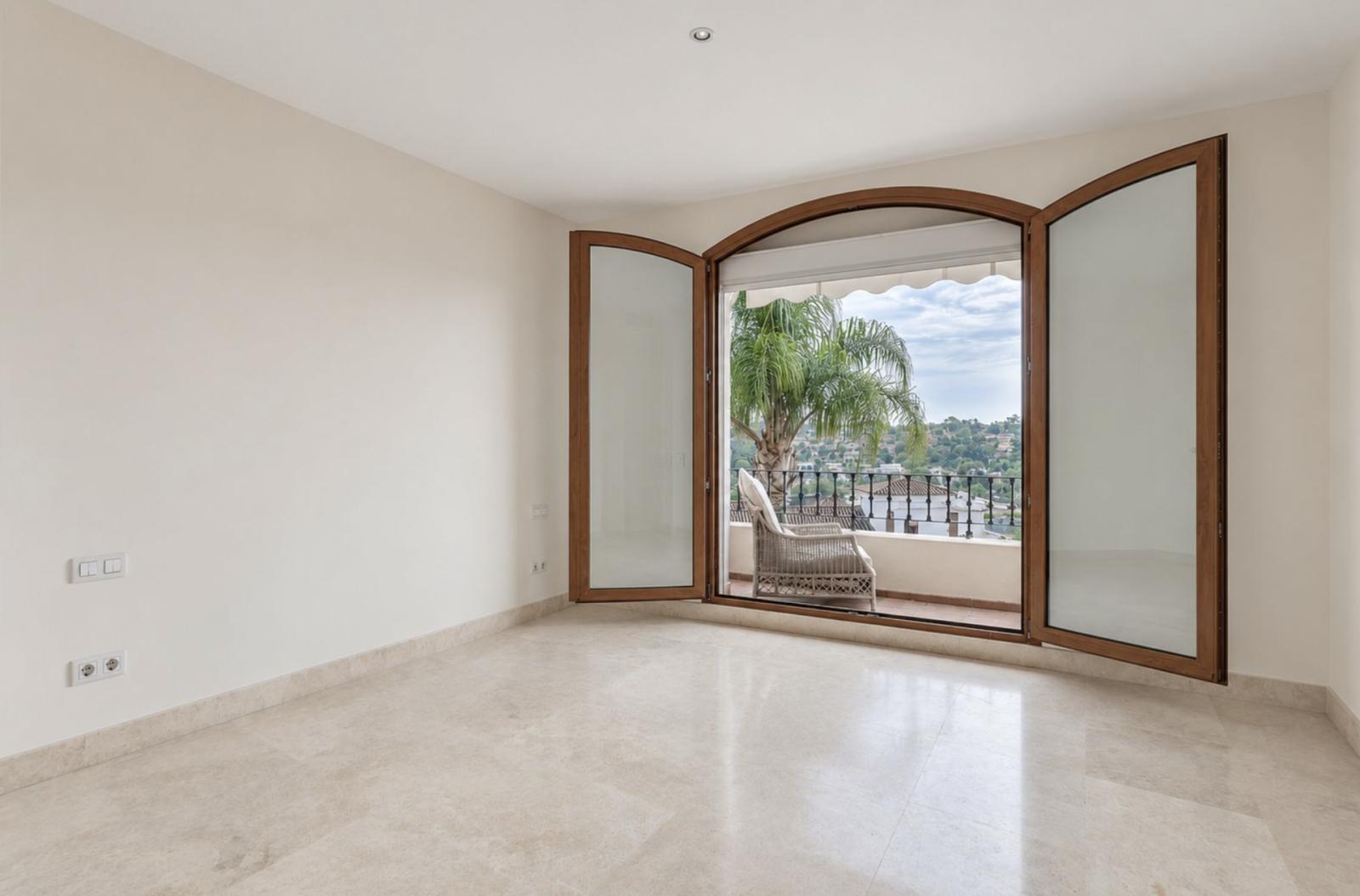 House for Sale in Estepona