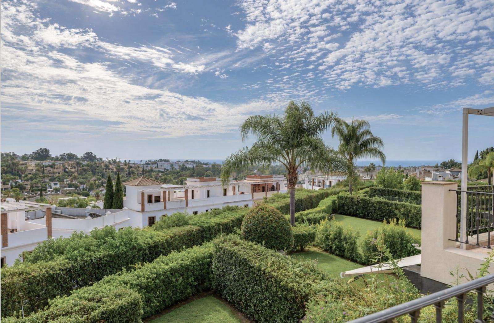 House for Sale in Estepona