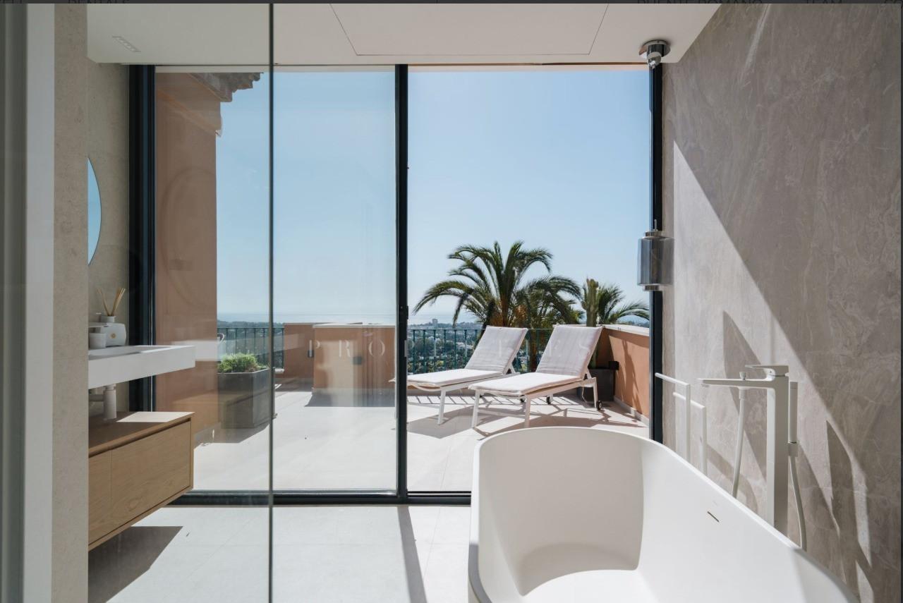 Penthouse for Sale in Marbella