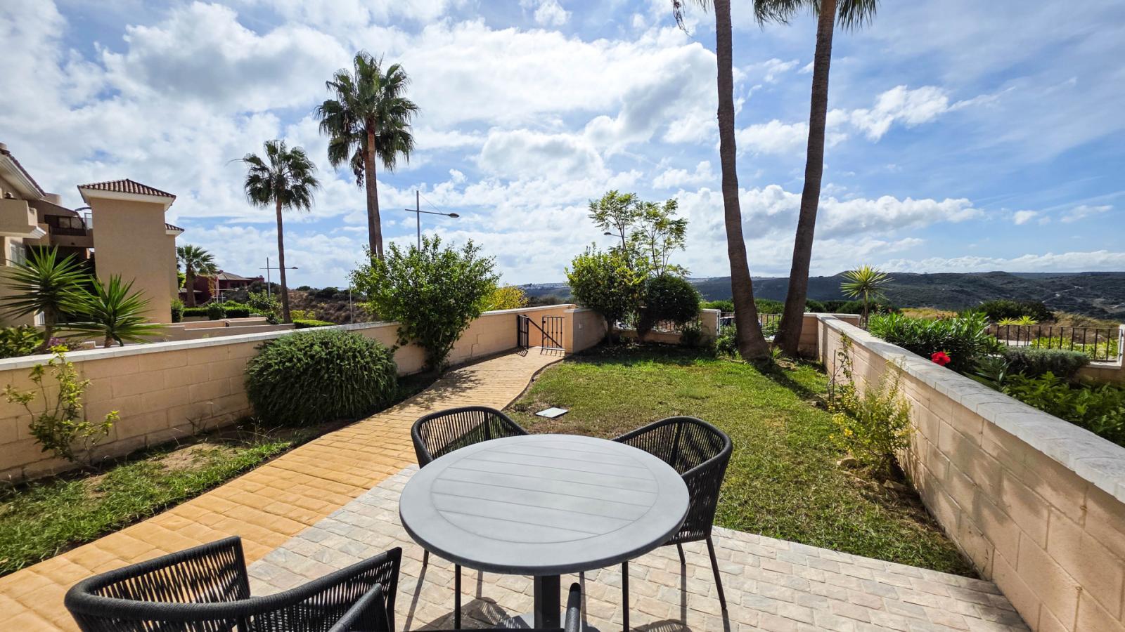 Semi-detached House for Sale in Manilva