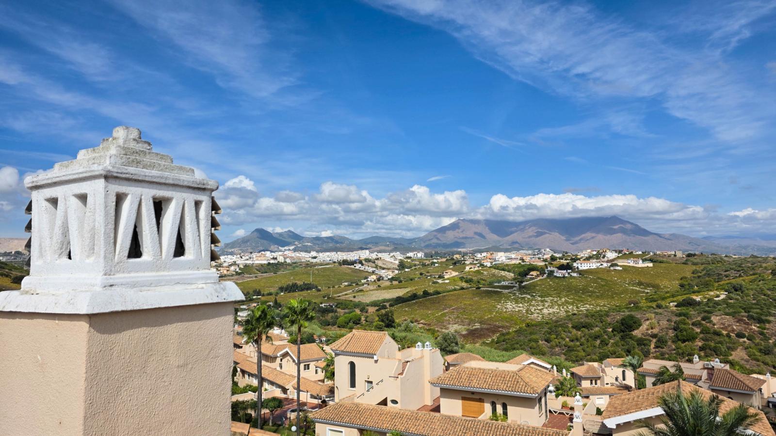 Semi-detached House for Sale in Manilva