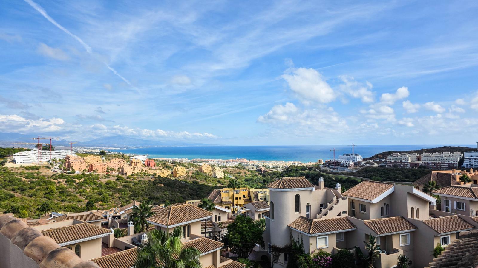 Semi-detached House for Sale in Manilva