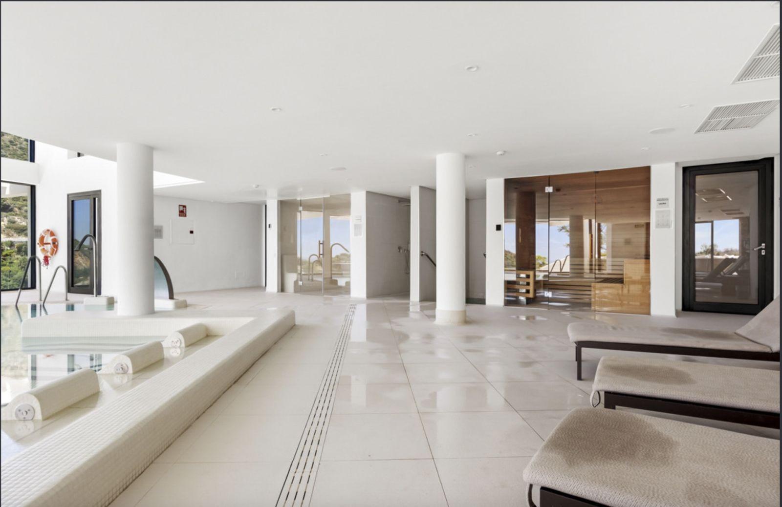 Apartment for Sale in Ojén