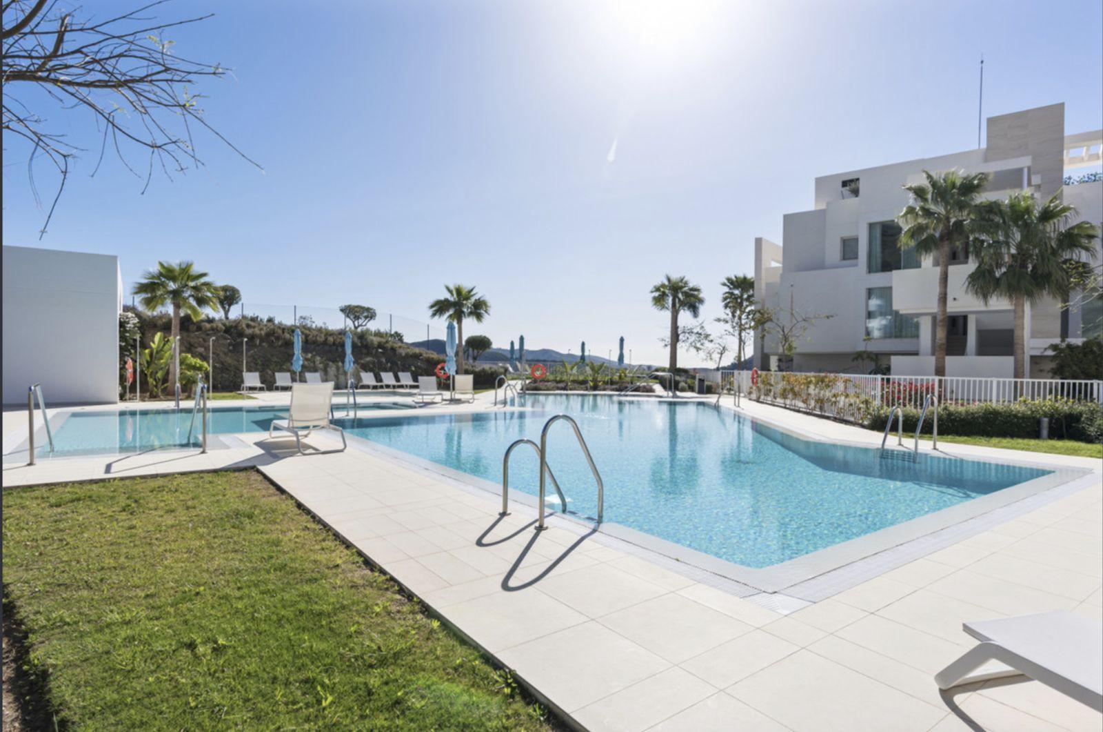 Apartment for Sale in Ojén