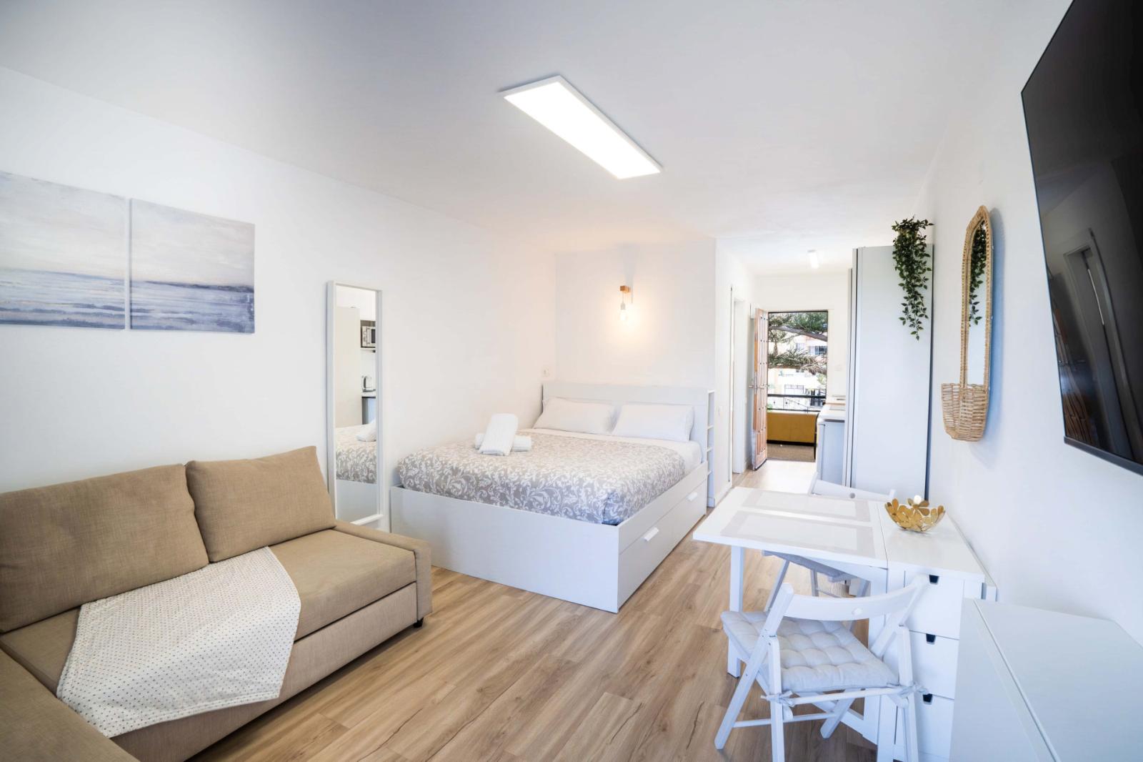 Studio for Sale in Arona
