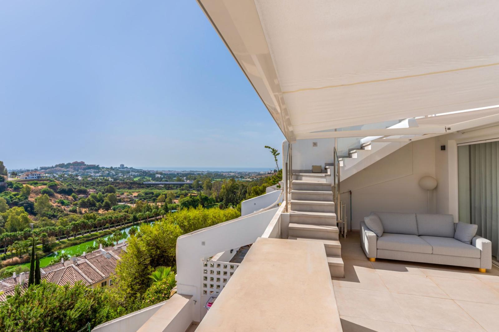 Penthouse for Sale in Benahavís