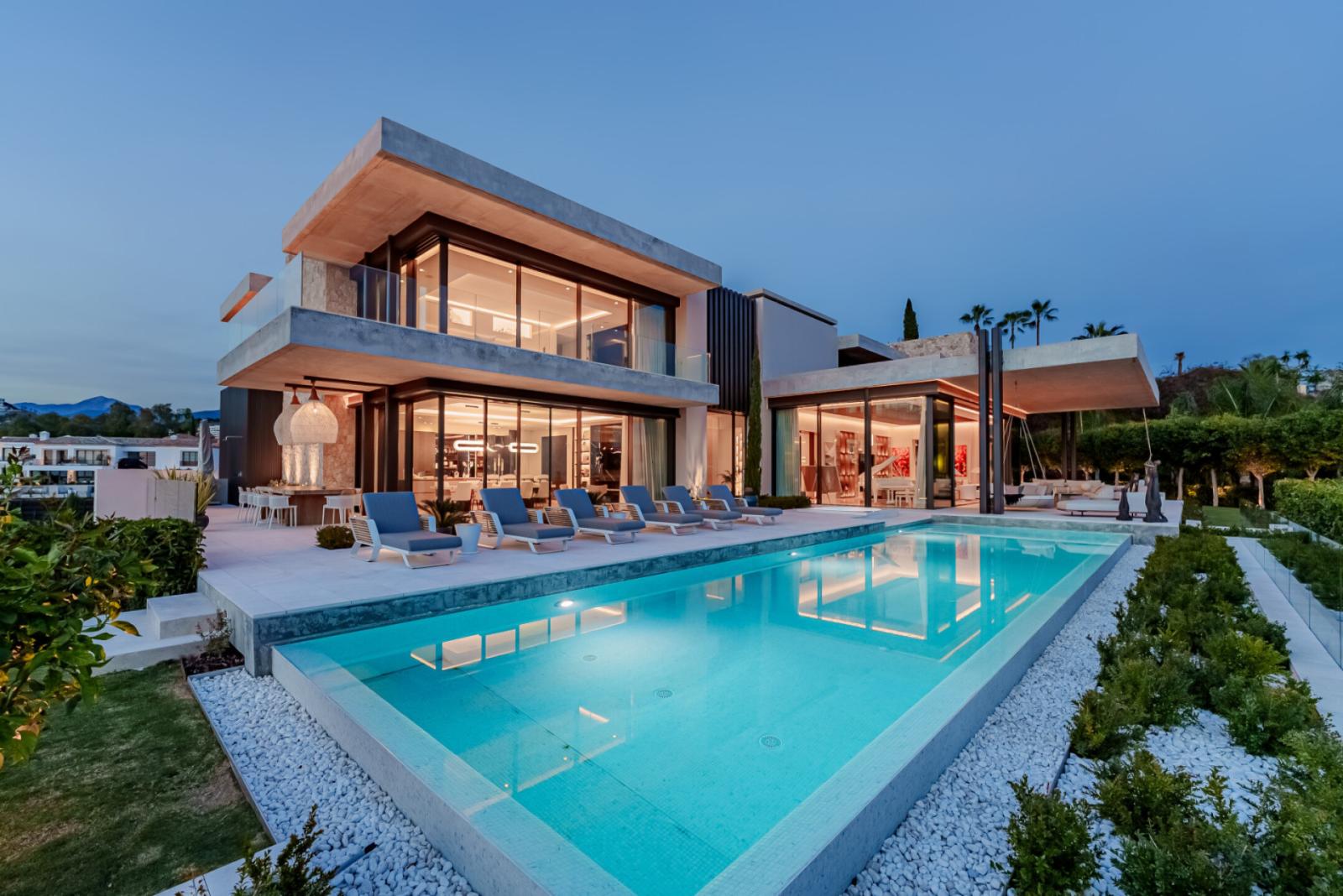 Villa for Sale in Benahavís