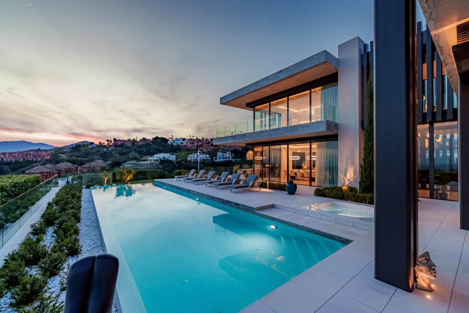 Villa for Sale in Benahavís