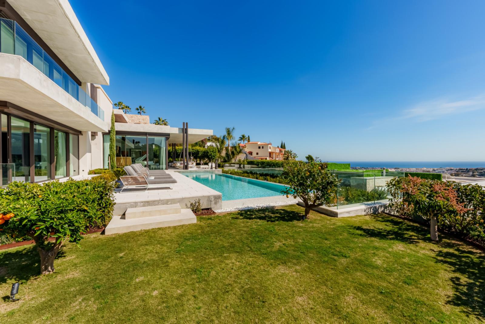 Villa for Sale in Benahavís