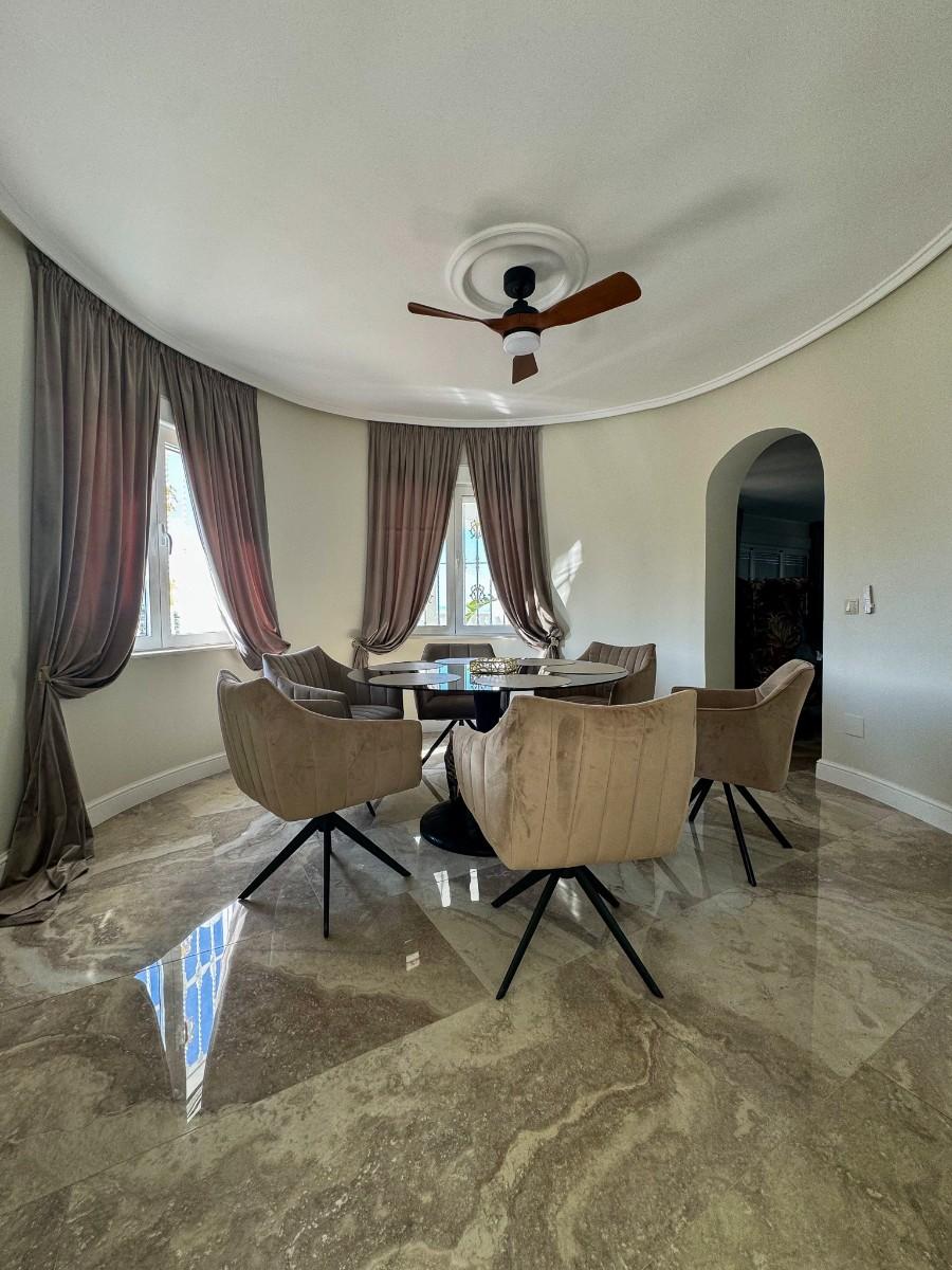 Villa en Venta en Rojales