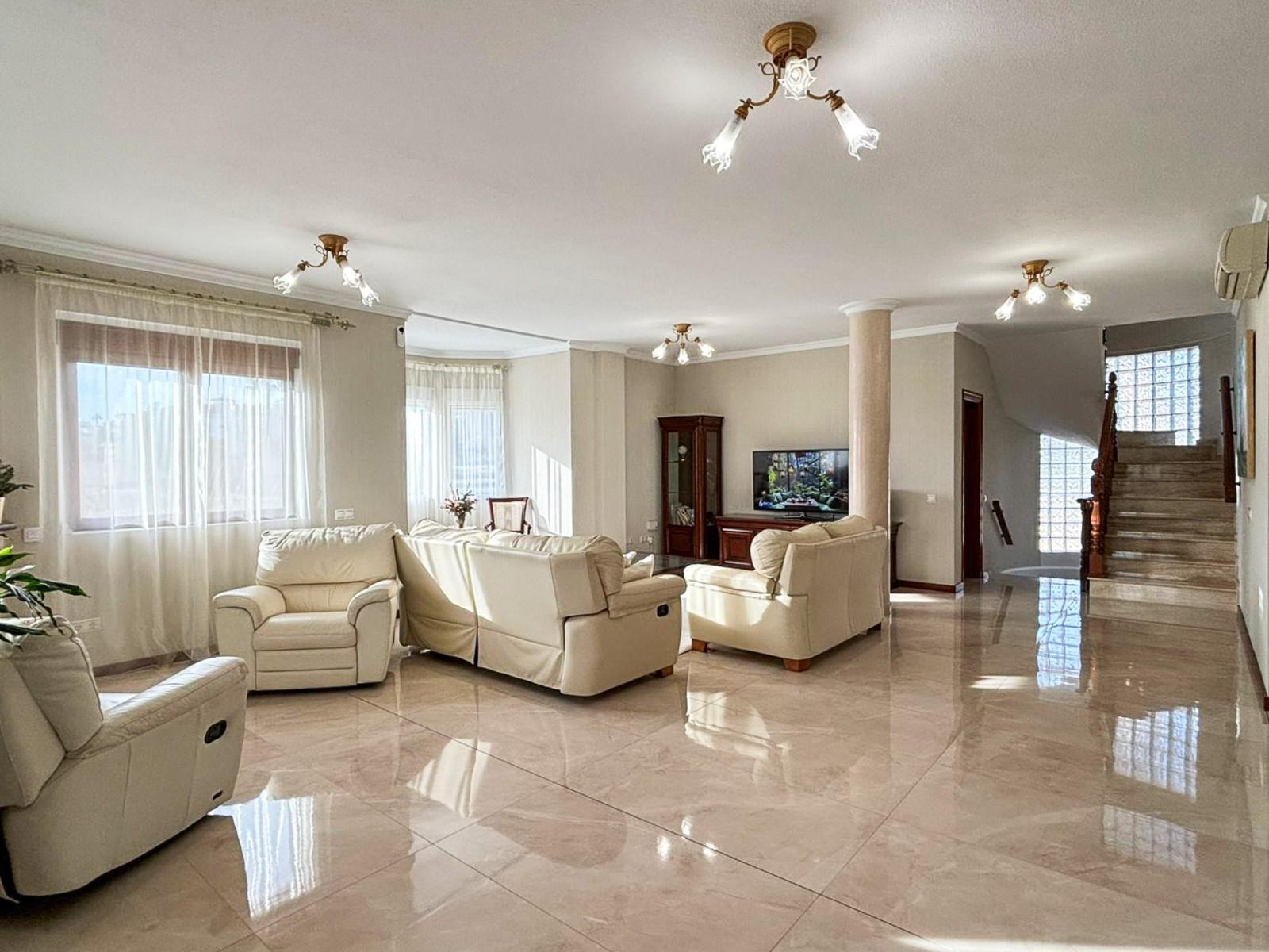 Villa en Venta en Rojales