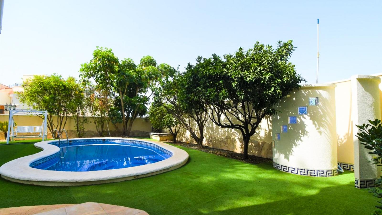 Villa en Venta en Rojales