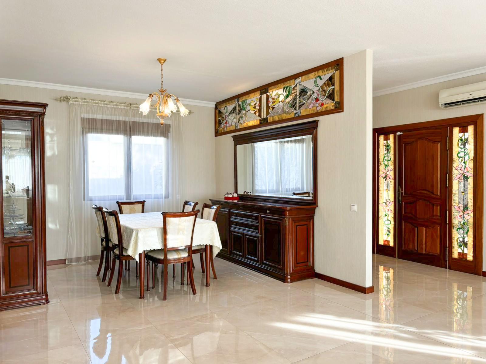 Villa en Venta en Rojales