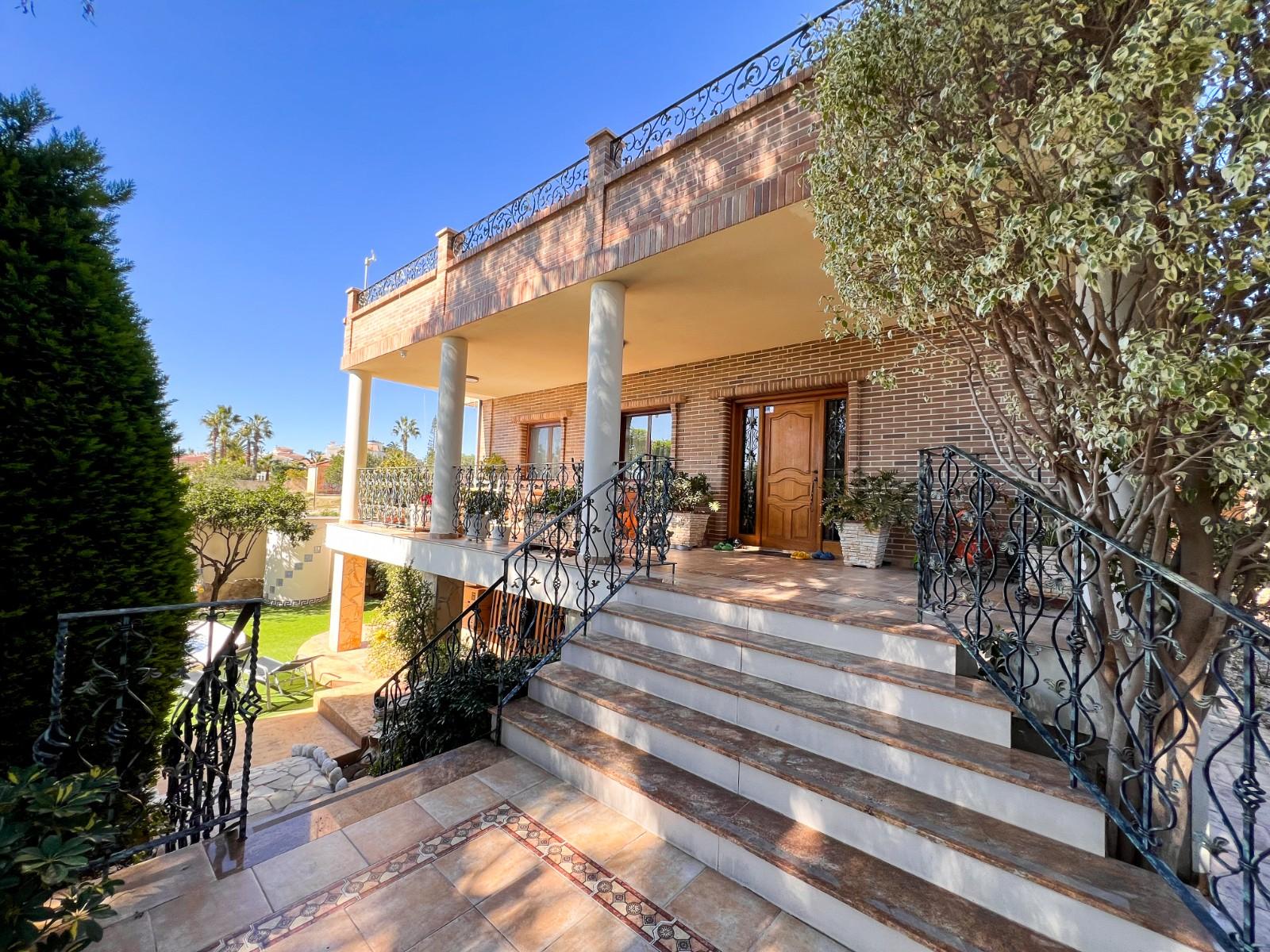 Villa en Venta en Rojales