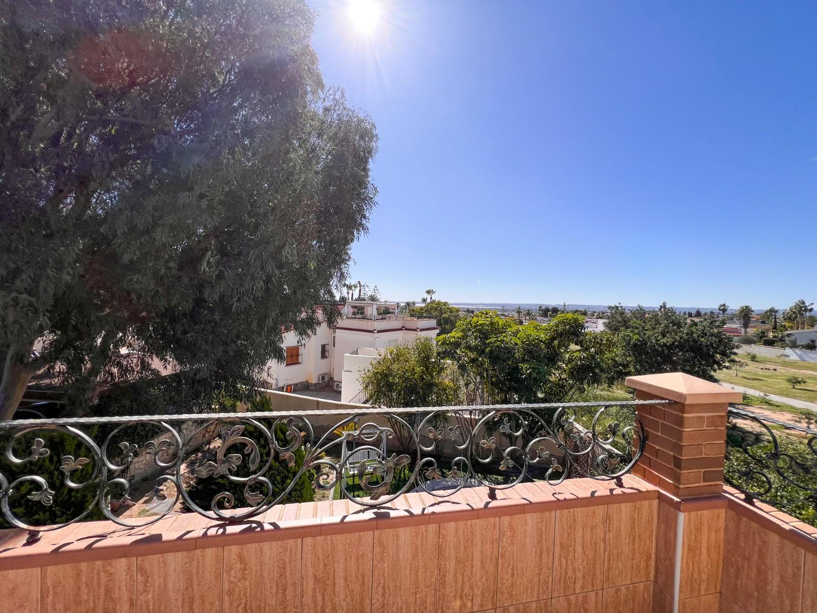 Villa en Venta en Rojales