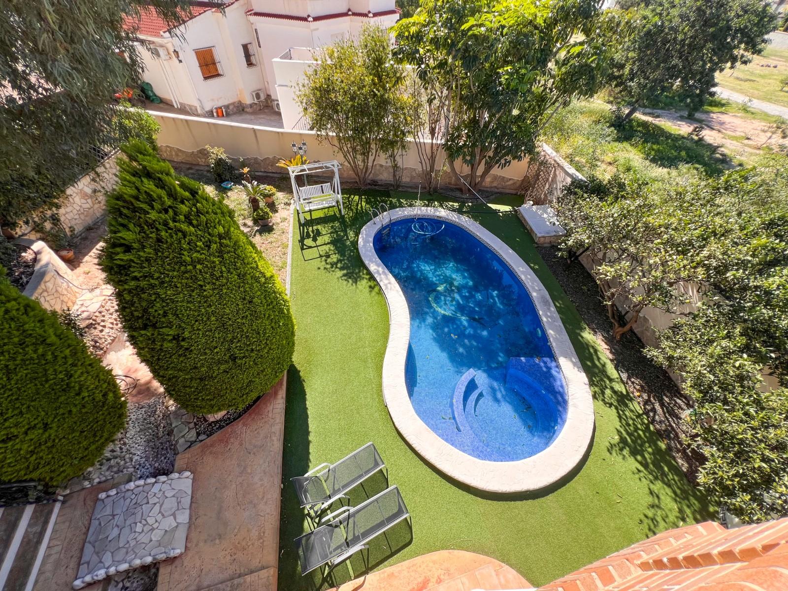 Villa en Venta en Rojales
