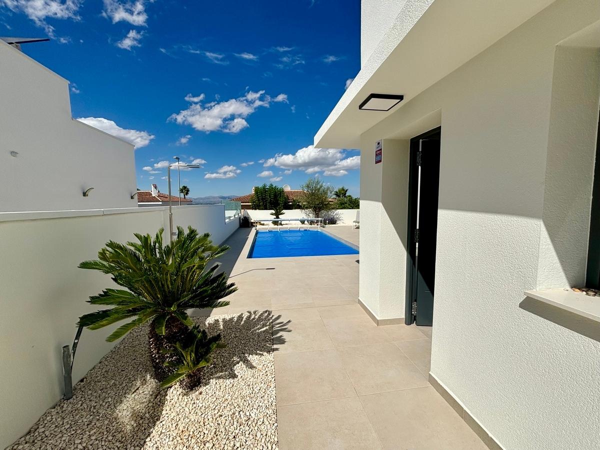 Villa en Venta en Rojales