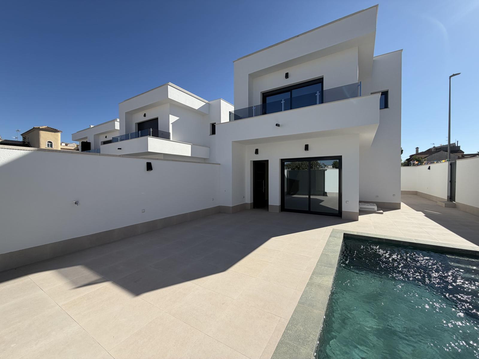 Villa en Venta en Almoradí