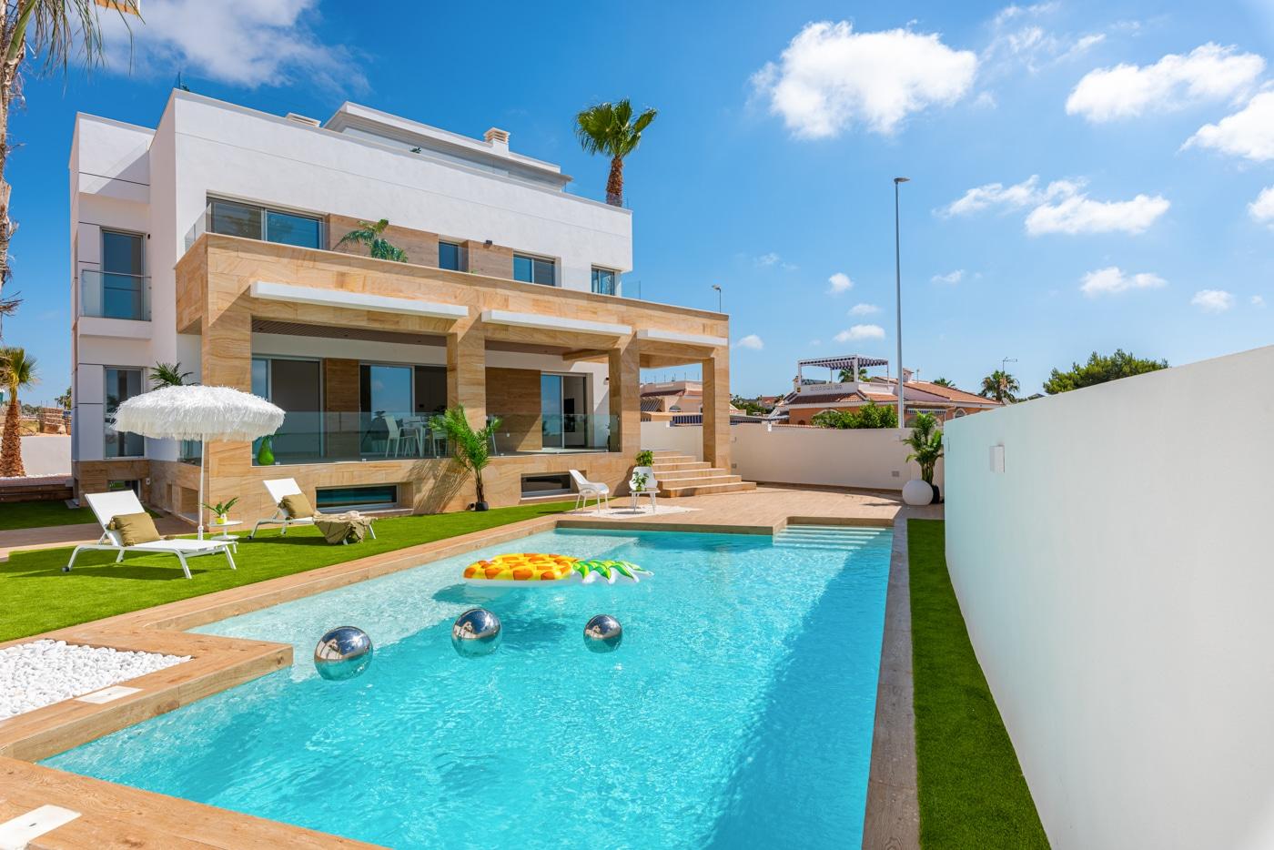 Villa en Venta en Rojales